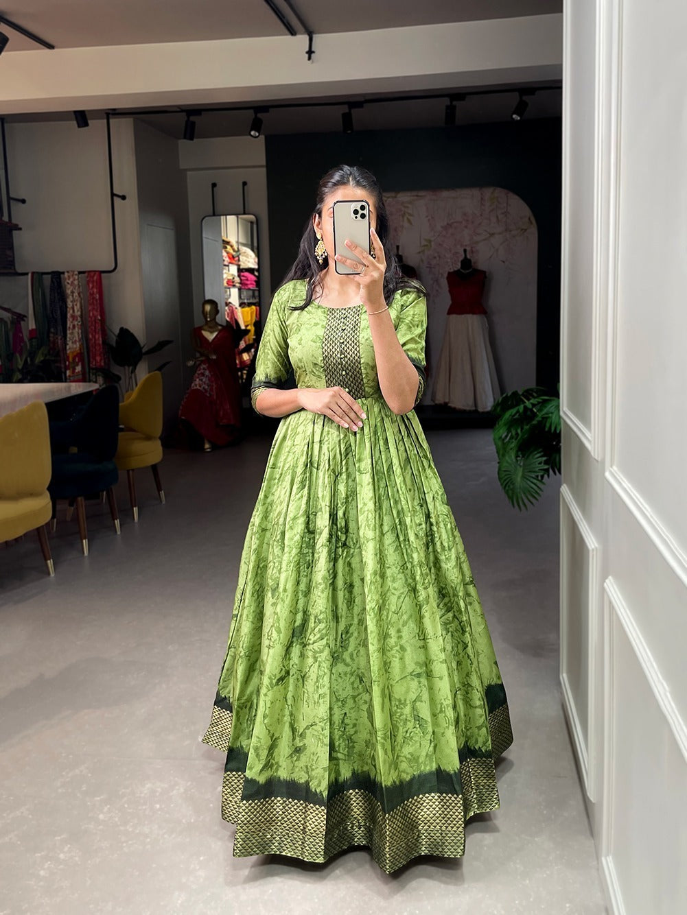 Light Green Colour Long Designer Casual And Party Wear Ladies Gown Bust  Size: 15 Inch (in) at Best Price in Kolkata | Bina Fashion